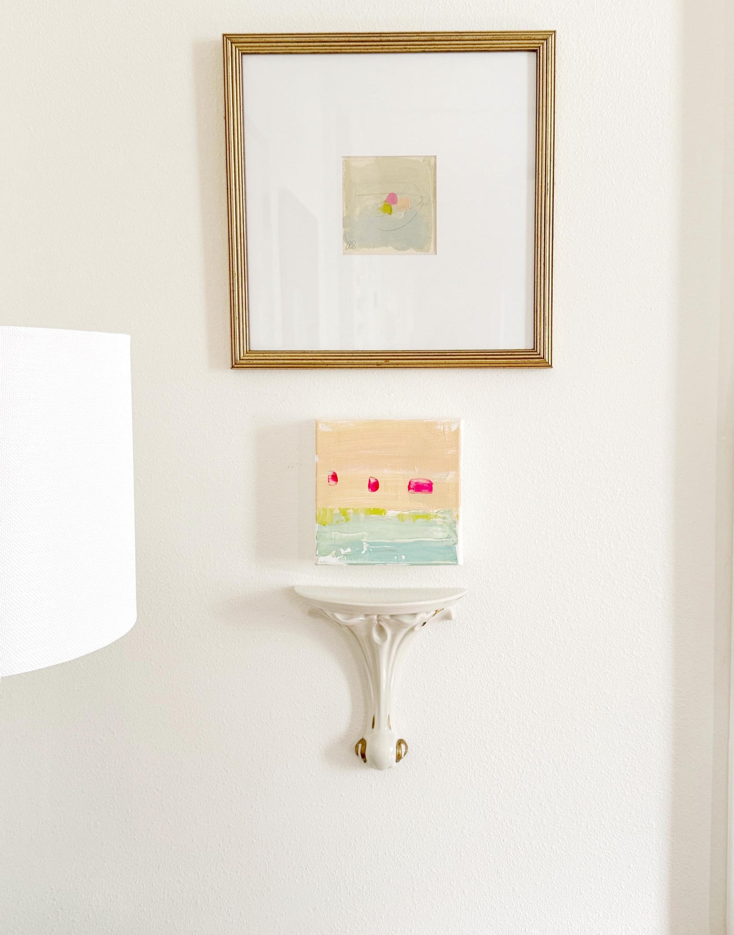 White & Gold Decorative Porcelain Sconce